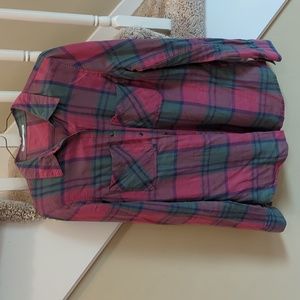 Women's Maurices Long Sleeve Pink/Green Plaid Shirt, Size Medium